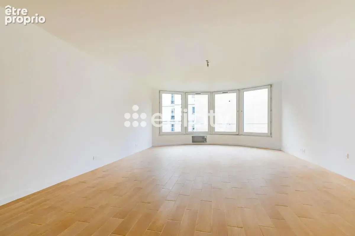 Appartement à LEVALLOIS-PERRET