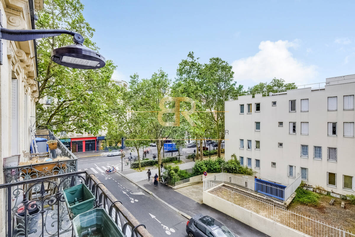 Appartement à PARIS-11E