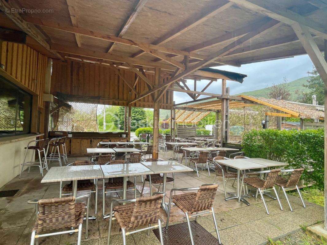 Commerce à SALLENOVES