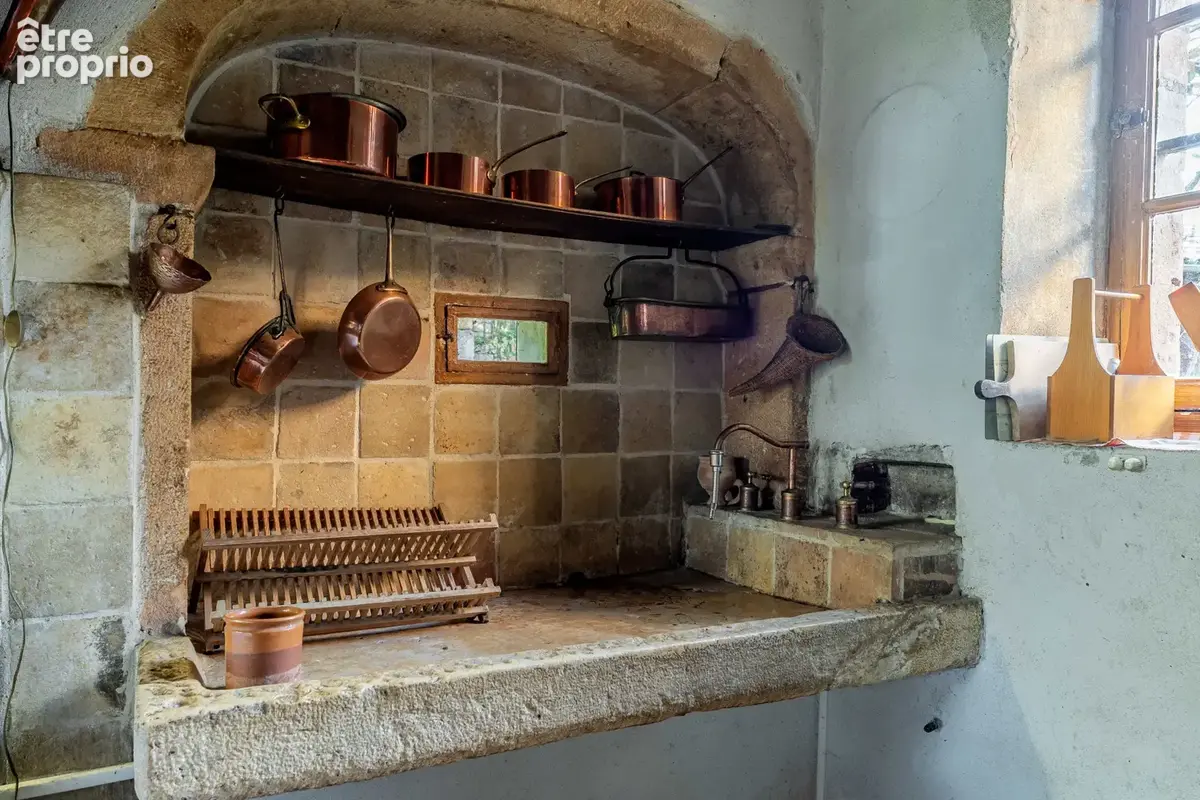 Maison Forte, Manoir d'exception au coeur du Beaujolais 350m2 - photo 11