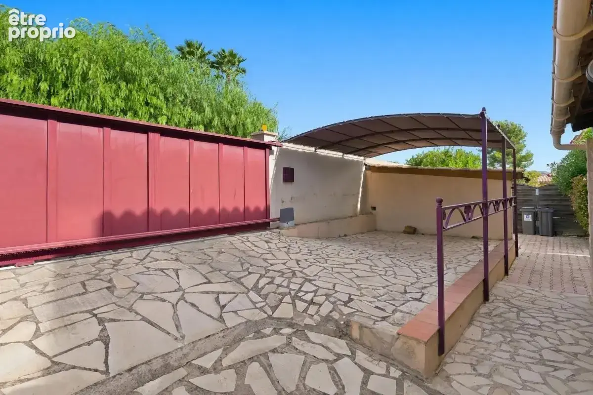 Maison de 5 pièces de 110 m² à Sanary-sur-Mer - photo 23