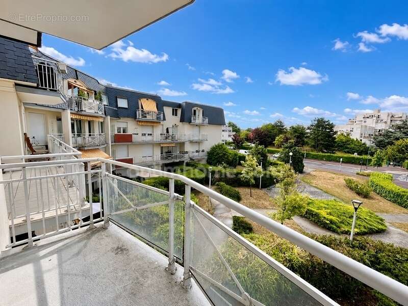 Chatou (78) - appartement 100m2 - 5 pieces - 2 chambres possibilite 3 - residence de standing la francilienne - lumineux - balco - photo 15