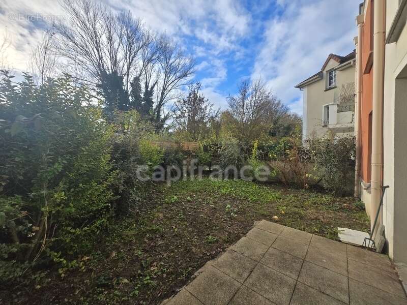 Appartement à PERSAN