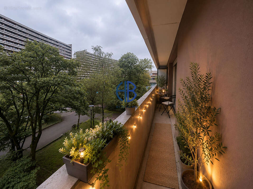 Appartement Grenoble  1 pièce(s) 23.69 m2 place parking en sus - photo 13