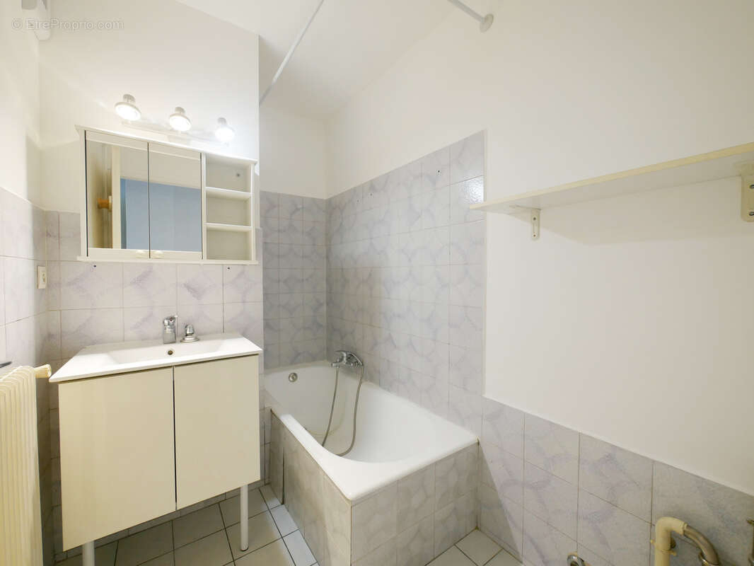 Grand appartement T2 dans le quartier des Fins - photo 10