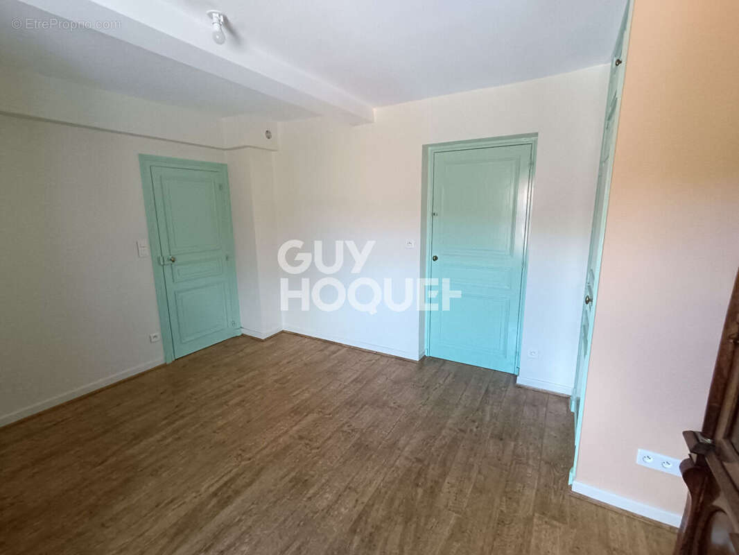 Appartement à BUSSIERES