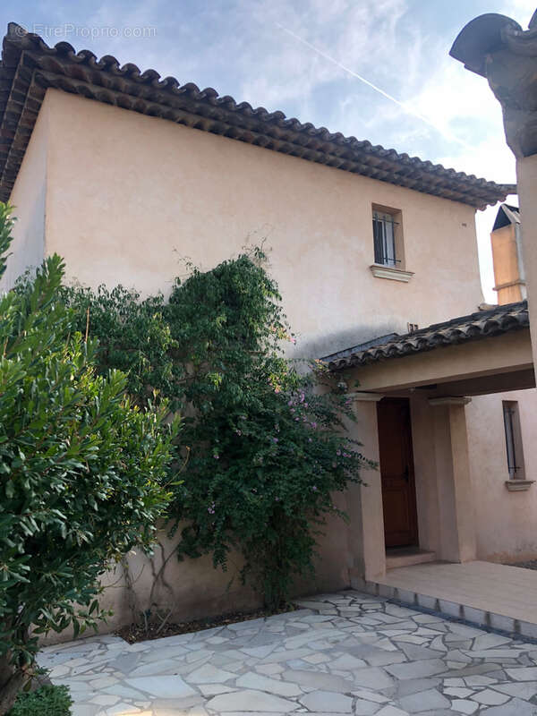 Maison à SAINT-RAPHAEL