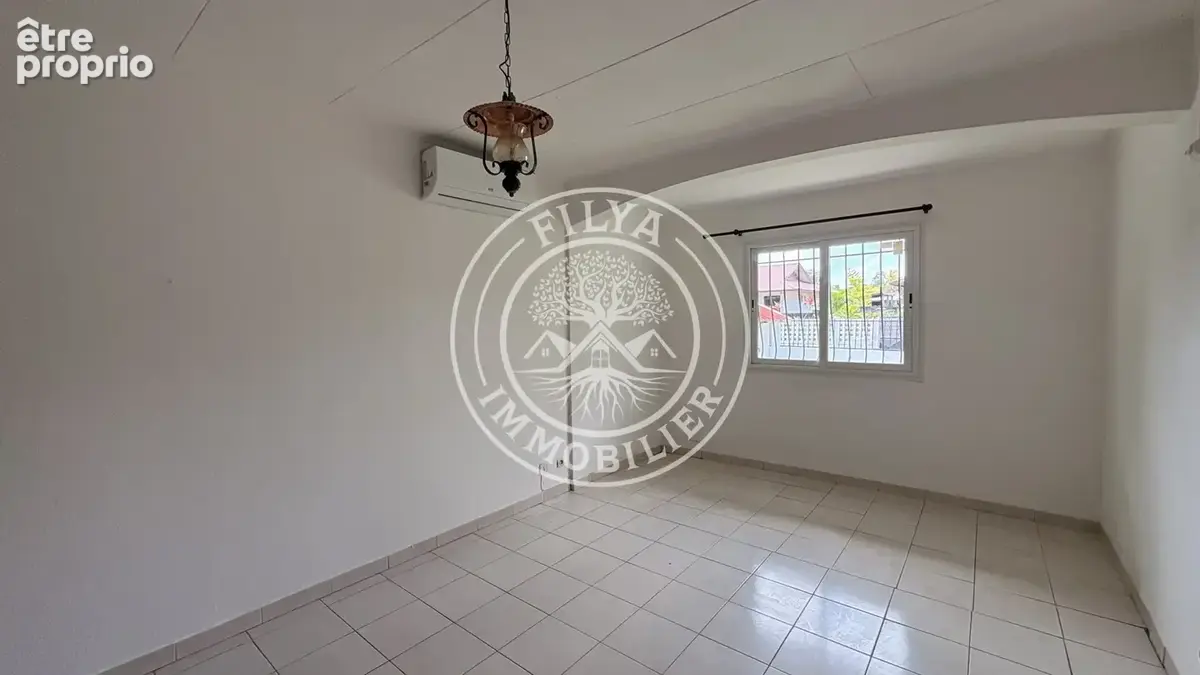 Maison 6 pièces 197 m² à vendre à Matoury (97351) - photo 8