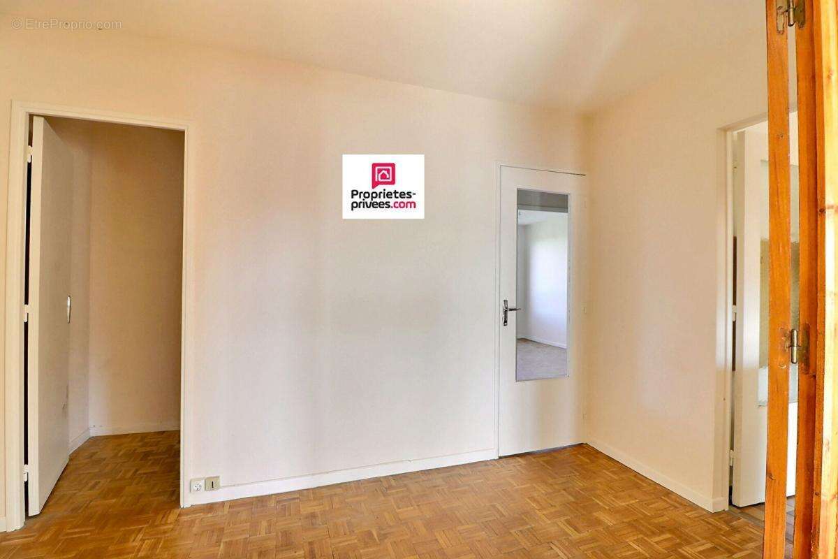 Appartement à MARSEILLE-12E