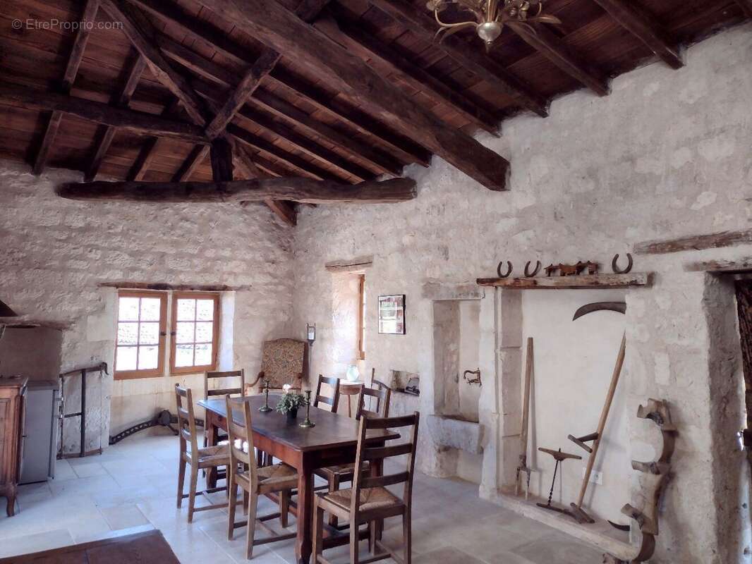 Maison de village d'exception, avec piscine à 5 min. de Cahuzac-sur-Vère - photo 12