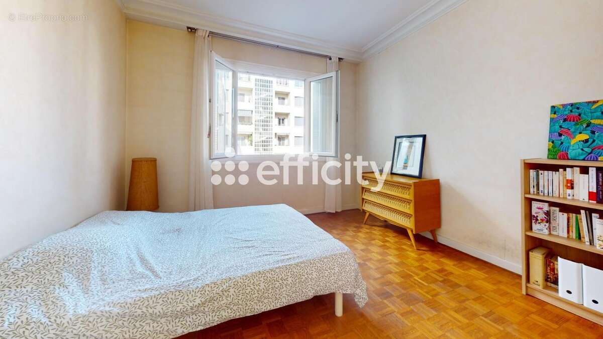 Appartement à LYON-6E
