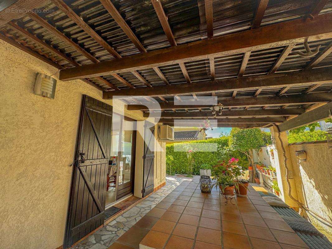 Maison f5 a caissargues avec jardin - proximite tram'bus - photo 4