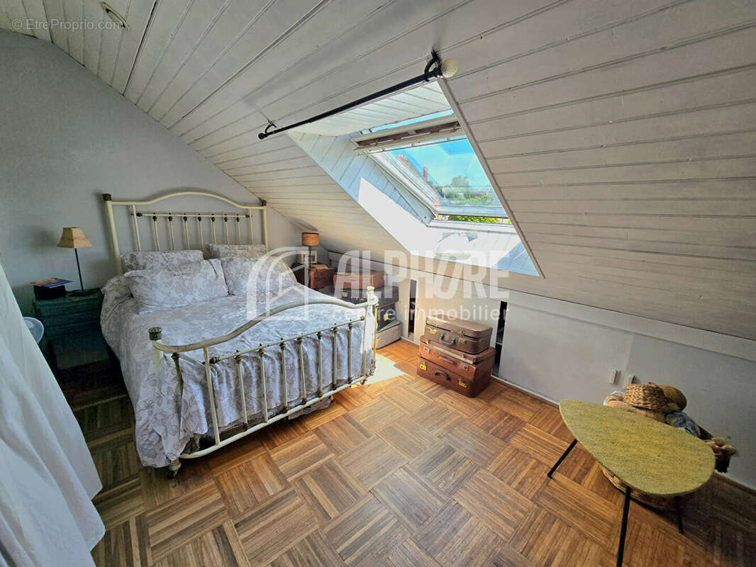 Appartement - Nantes Saint-Pasquier 6 pièces 80.27m² - photo 5