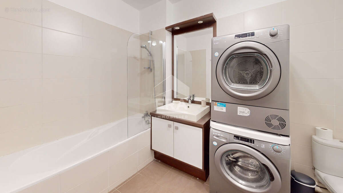 Appartement à PARIS-19E