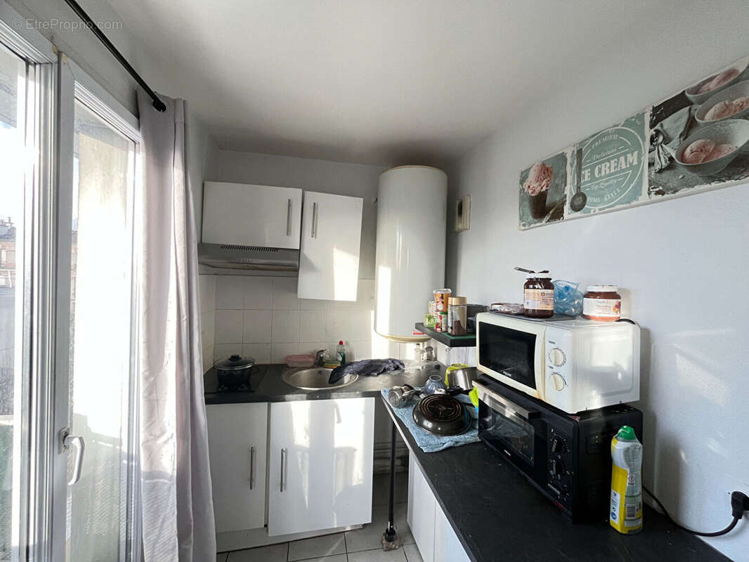 Appartement à AUBERVILLIERS