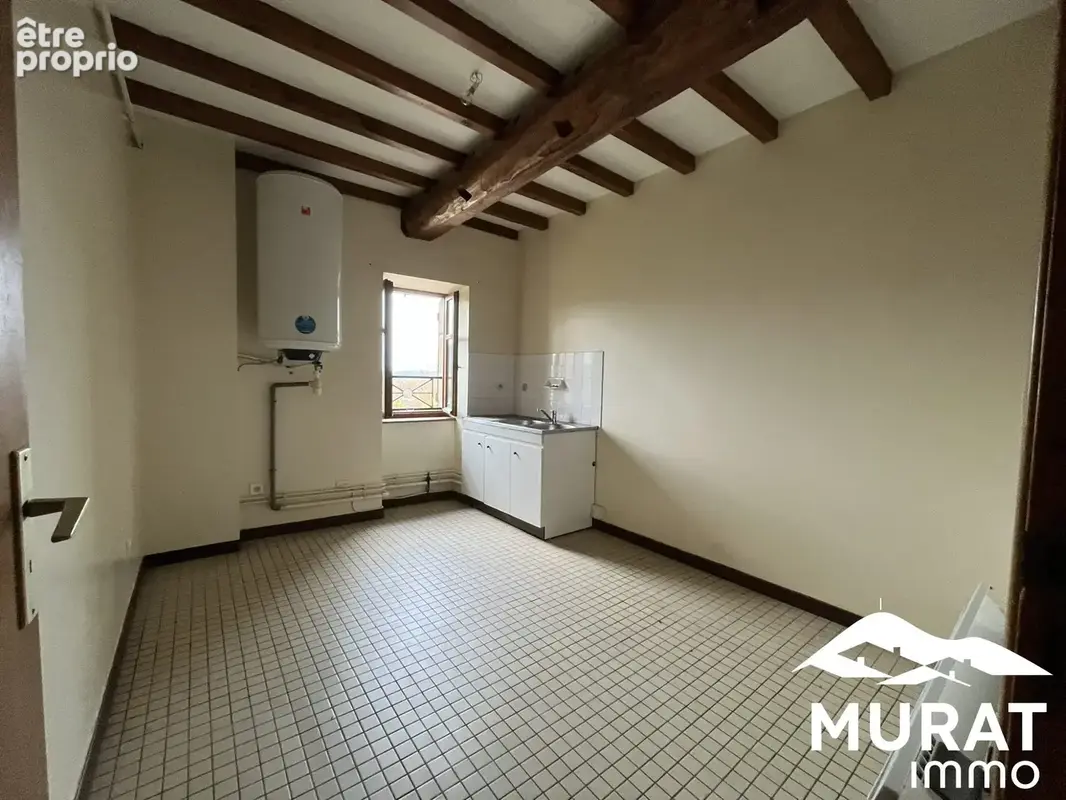 Appartement 180 m² à Condat-Les-Montboissier  - photo 5