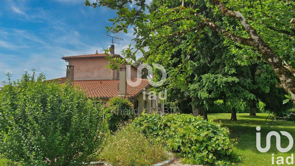 Photo 3 - Maison à REYNIES