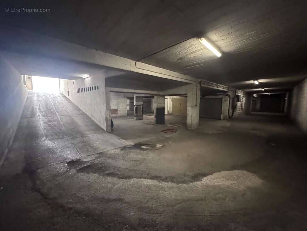 Vente Garage Fermé Nice - Californie - photo 4