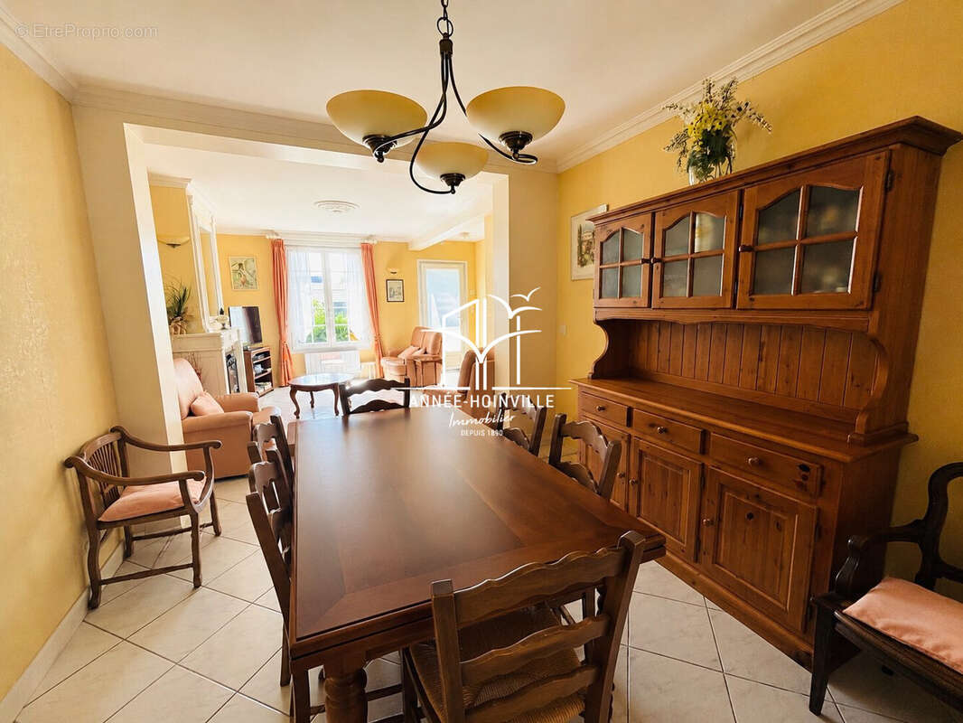 Maison 128 m² à Trouville-Sur-Mer  - photo 8