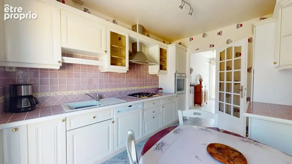 Maison Les Clayes Sous Bois 6P 120 m2, sous sol total - photo 8