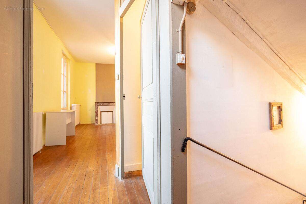 Maison à MONDOUBLEAU