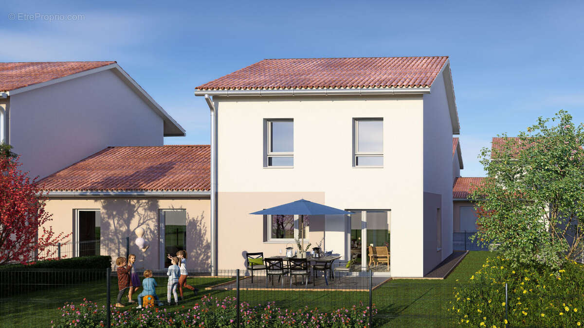 Maison à POLLIAT