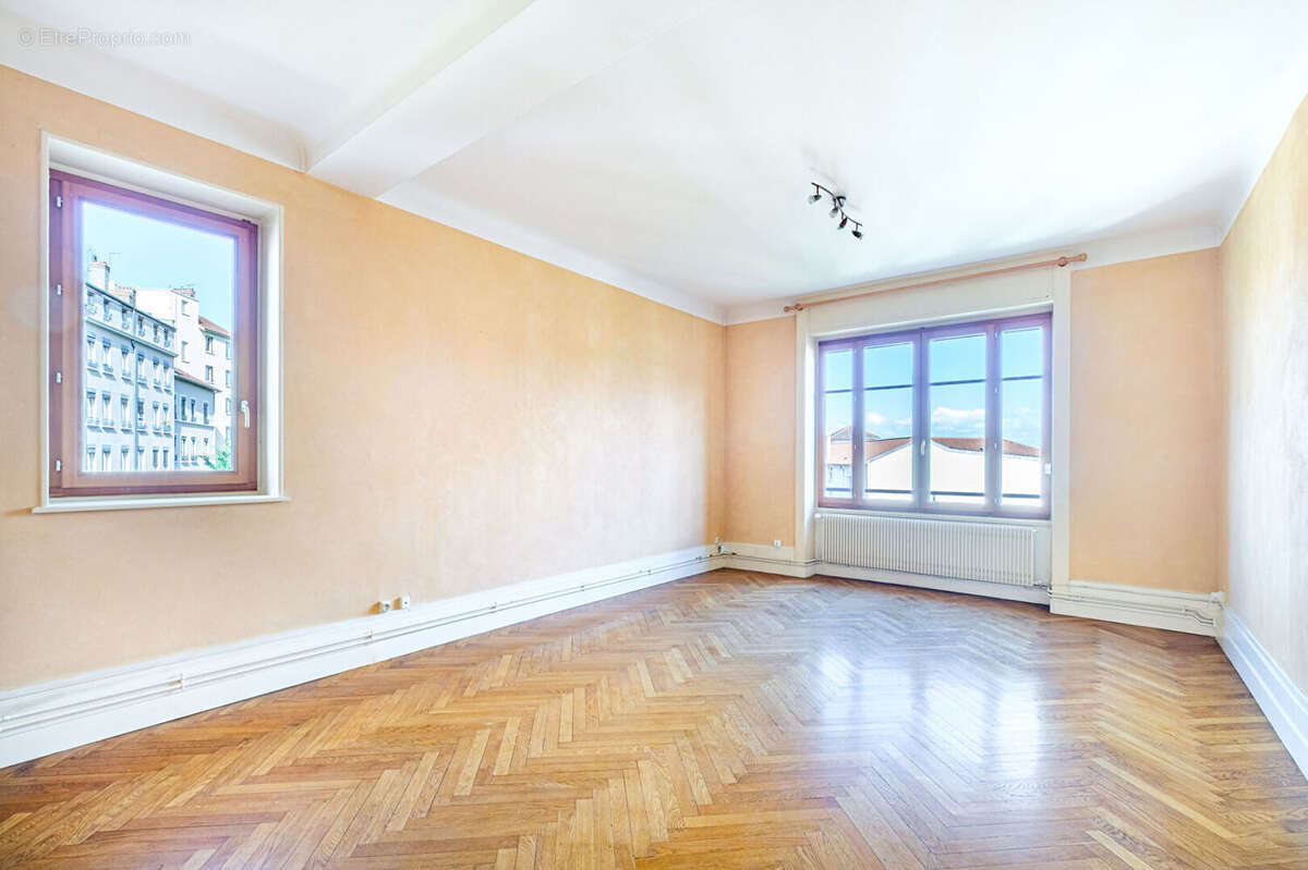 Appartement à LYON-4E