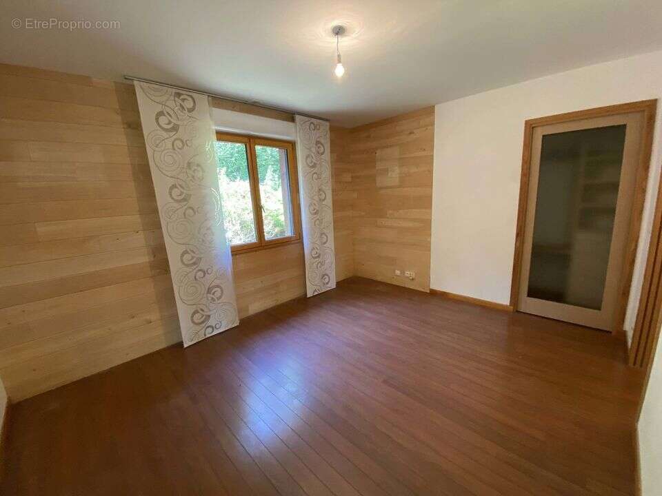 Maison type t5 de 177 m2 terrain 4940 m2 proche de barbotan - photo 16