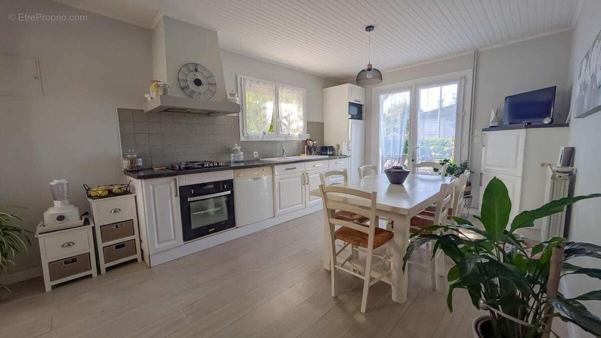 Photo 6 - Maison à LE PASSAGE