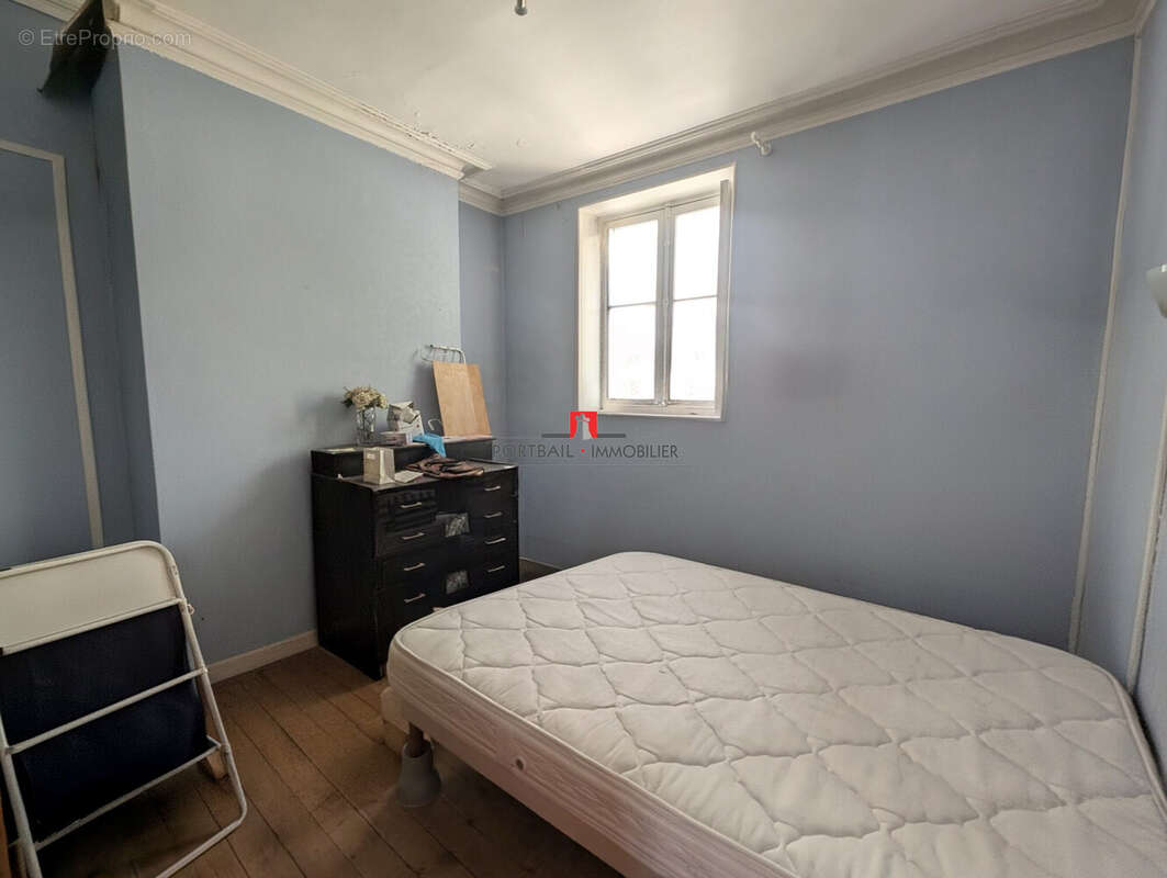 Maison 199 m² à Blaye  - photo 7