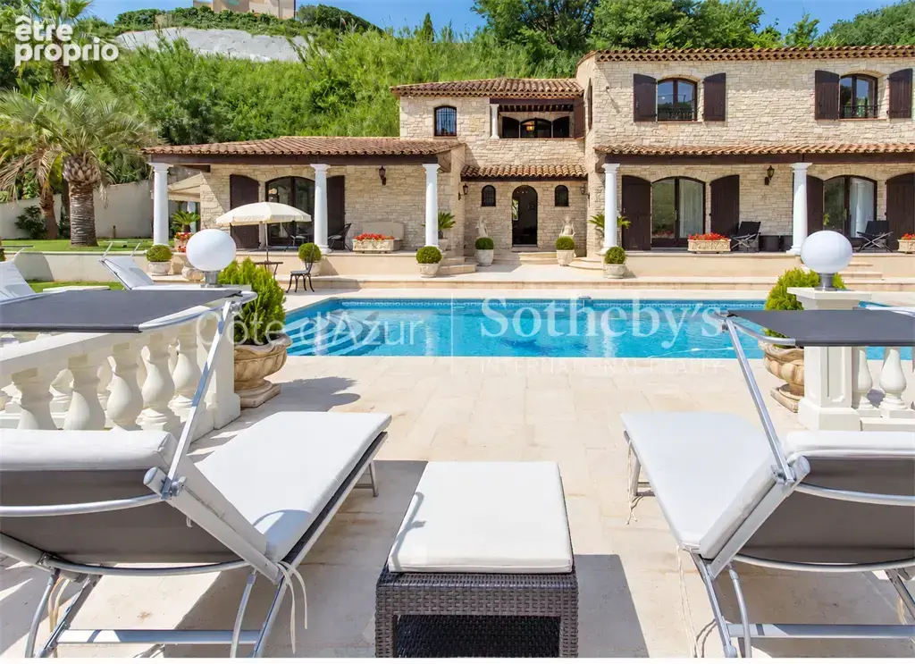 Maison à CAGNES-SUR-MER