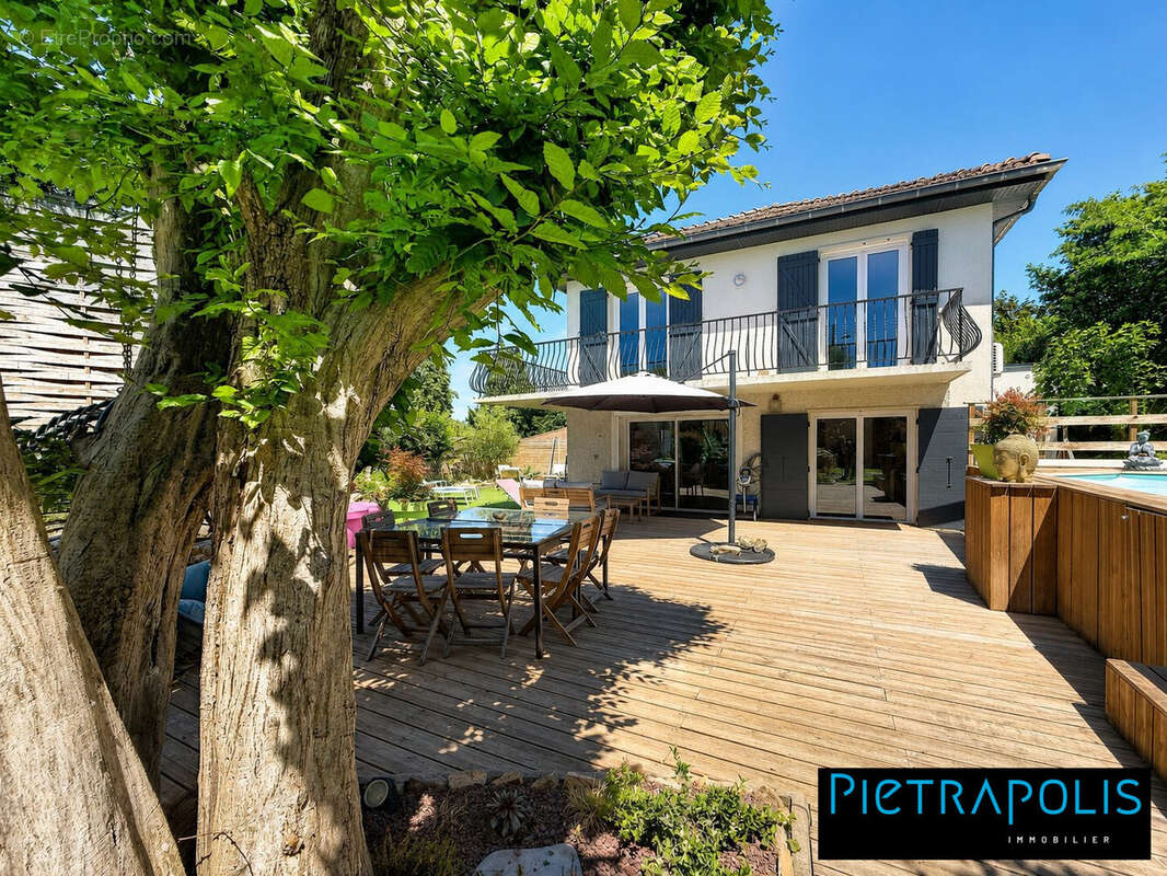 Maison 180 m² à Villefranche-Sur-Saone  - photo 3