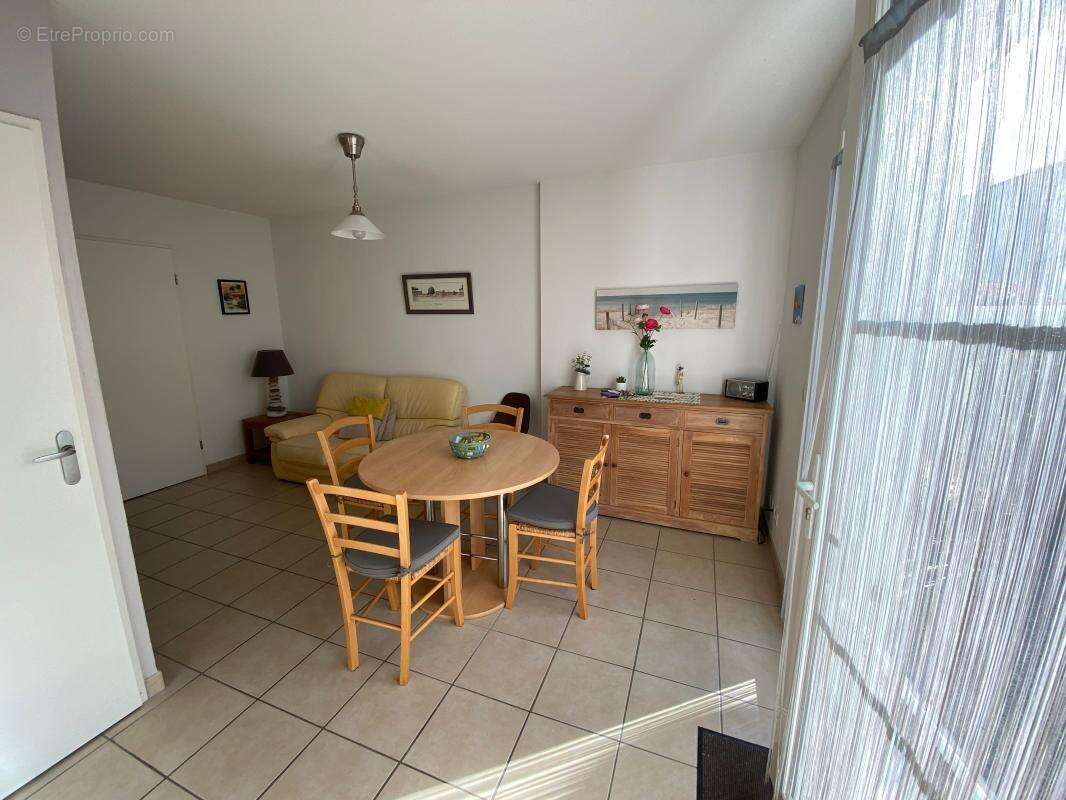 Maison à LES MATHES