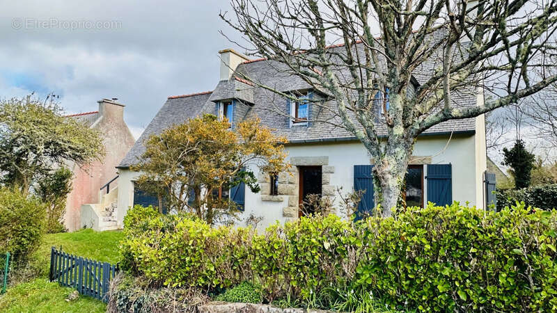 Maison à CROZON