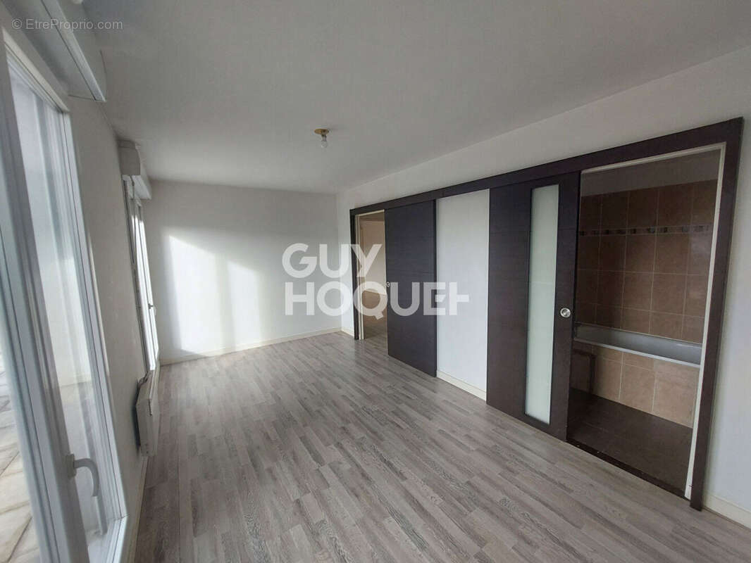 Appartement à ROSNY-SOUS-BOIS