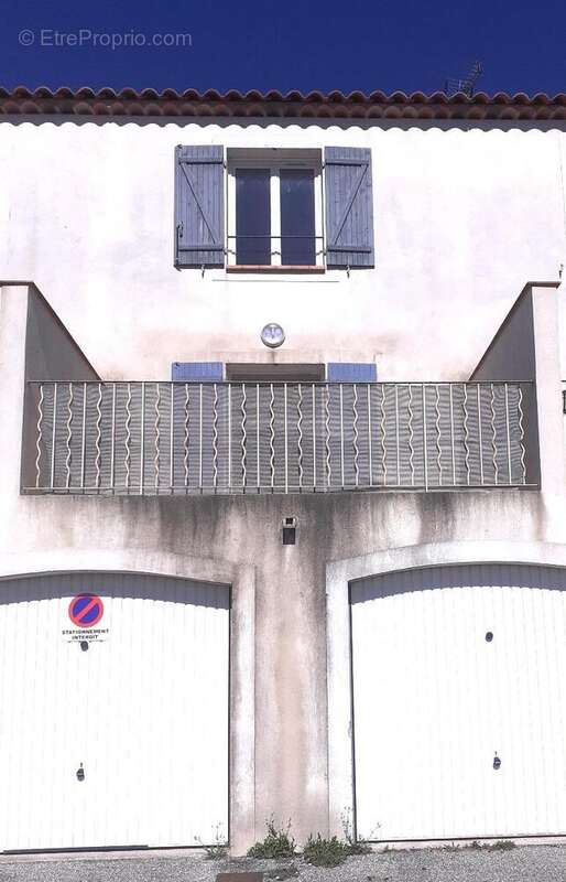   - Maison à DRAGUIGNAN