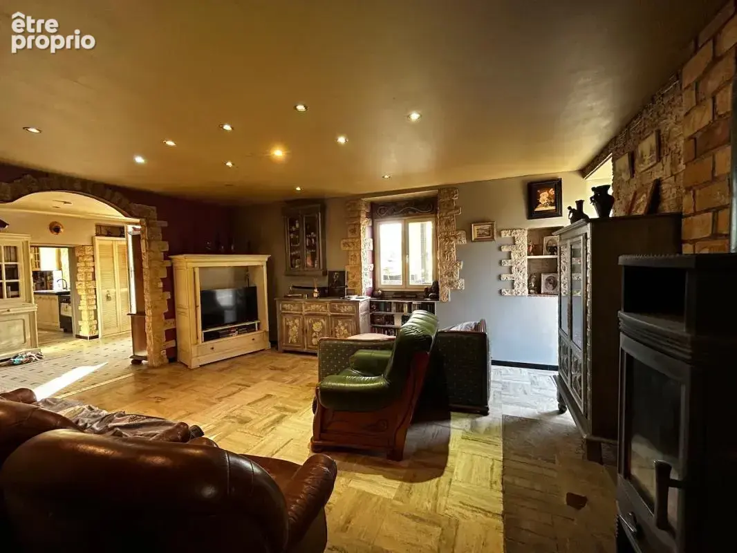 Maison individuelle de 4 chambres avec grange et terrain de - photo 5