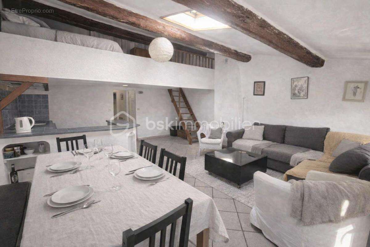 Appartement à OLLIOULES