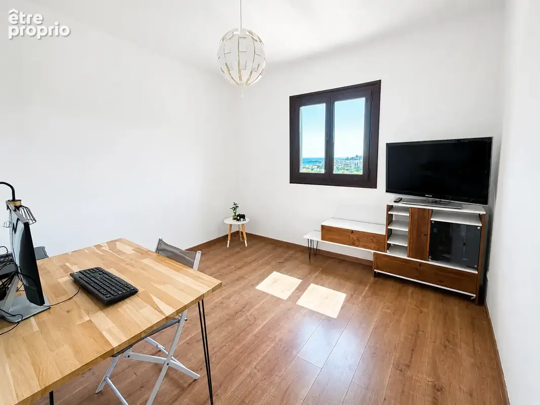 Maison T4 — Garage / piscine — Vue mer panoramique - photo 12
