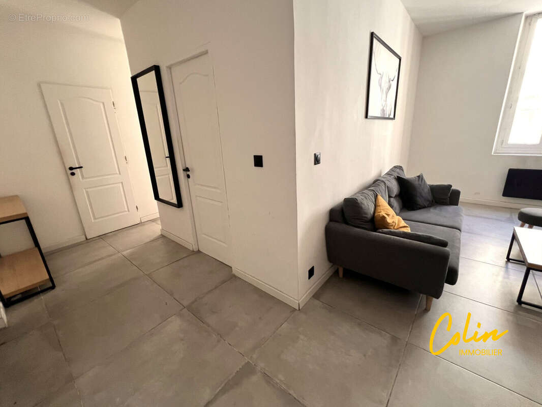 Appartement 3 pièces 56 m² à vendre à Marseille-6e (13006) - photo 4