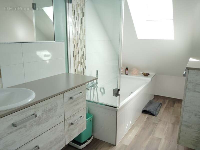 Maison à MAURE-DE-BRETAGNE