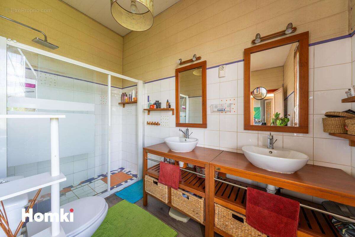 Maison à CARBON-BLANC