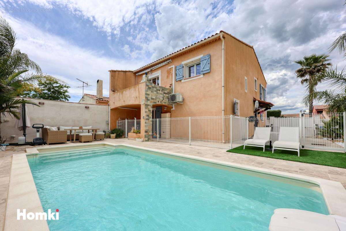 Maison à LA LONDE-LES-MAURES