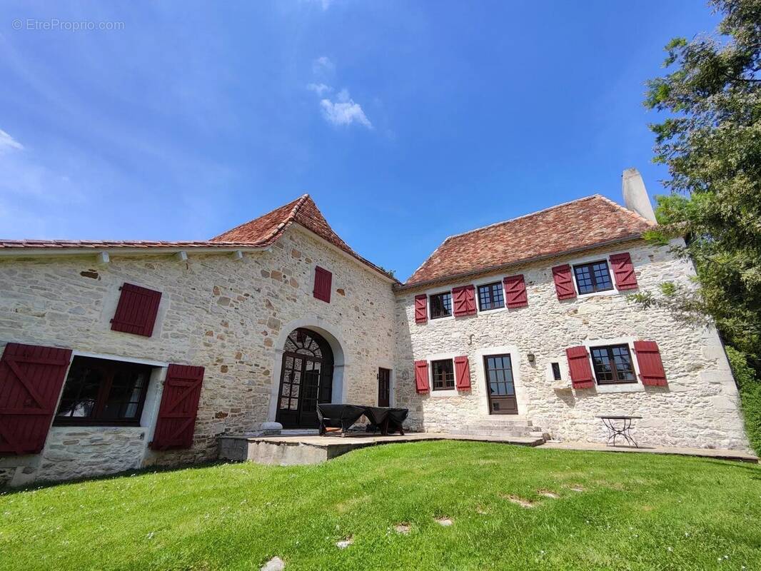 Maison à ORRIULE