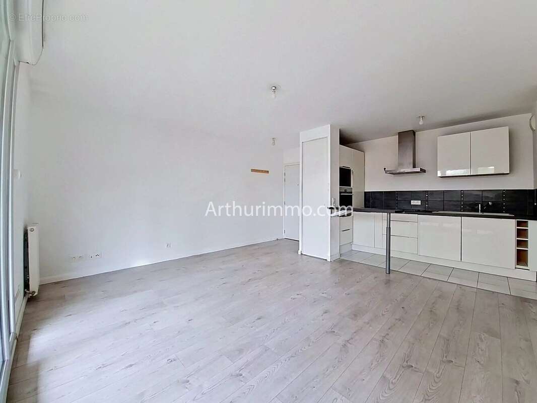 Appartement à LIMEIL-BREVANNES