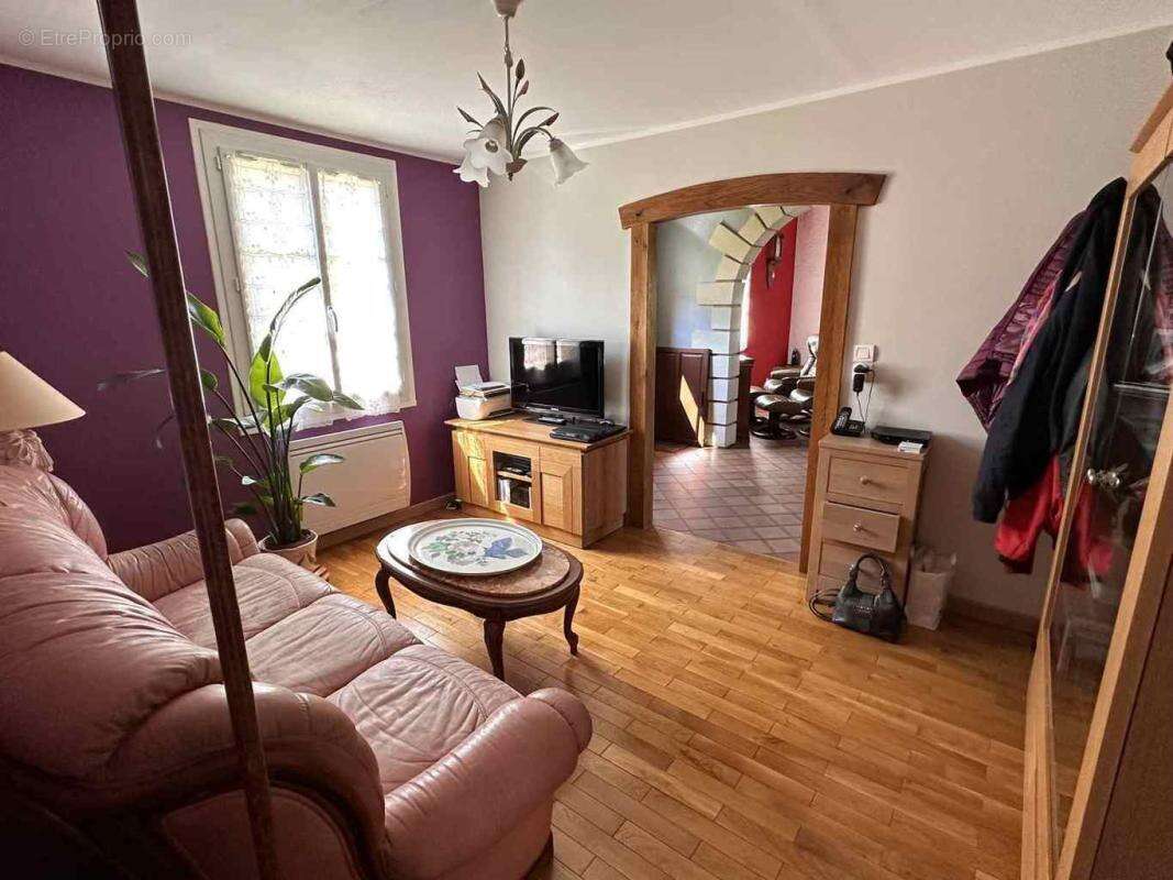 Maison à SAINT-MARTIN-DU-VIEUX-BELLEME