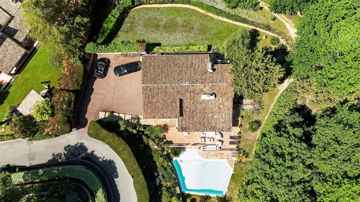 Art de vivre d’exception dans un domaine prestigieux à Mougins - photo 2