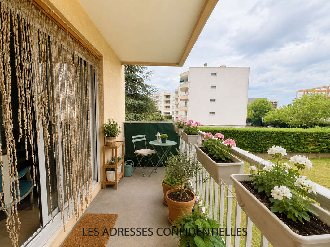 Appartement à TASSIN-LA-DEMI-LUNE
