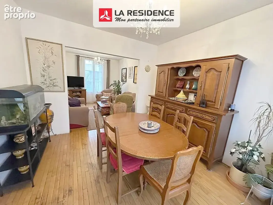 Maison 6 pièces 110 m² à vendre à Stains (93240) - photo 2