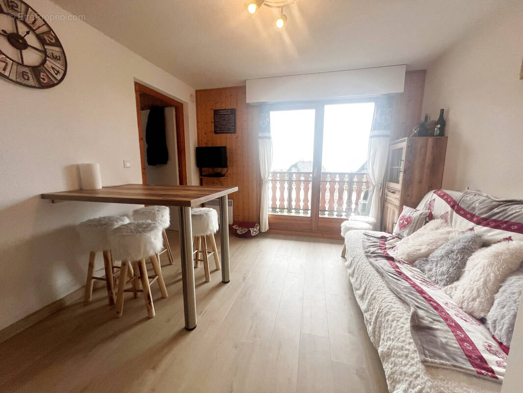 Appartement à THOLLON-LES-MEMISES